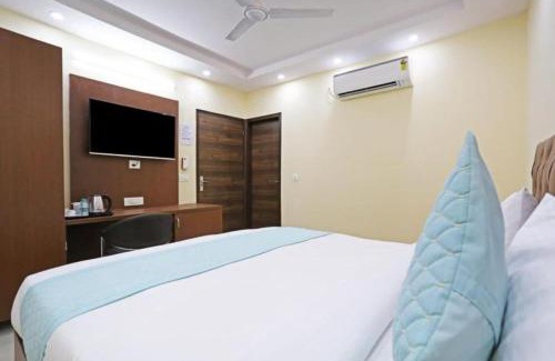 Pashim Vihar Hotel | FabHotel Mannat Paschim Vihar