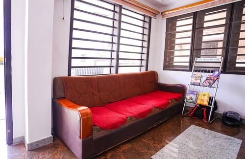 Chromepet Hotel | FabHotel MM Residency