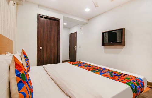 Rohini Hotel | Fabhotel Moro Rohini Sector 11