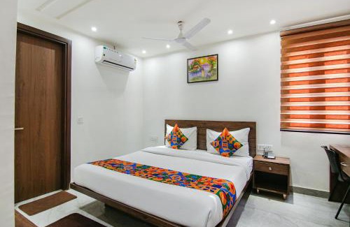 Rohini Hotel | FabHotel Moro Rohini Sector 4