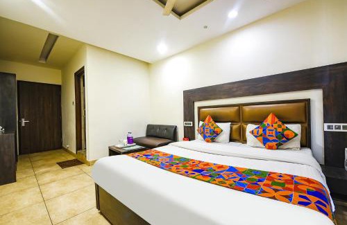 Ludhiana Hotel | FabHotel Nanda Near Ludhiana Junction Railway Station