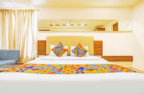 Vadodara Hotel | FabHotel Prime Sky Light