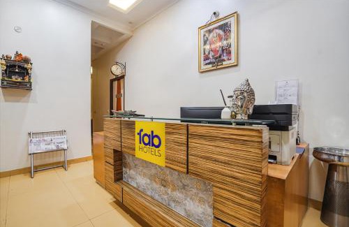 Dariyaganj Hotel | FabHotel Rivlet Premium - Nr Jama Masjid and Red Fort