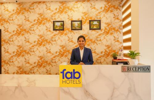 Rau Hotel | FabHotel The Gravity Inn