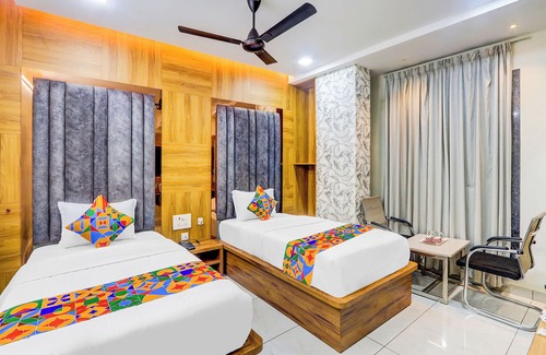 Rajahmundry Hotel | Fabhotel Vishnu Grand