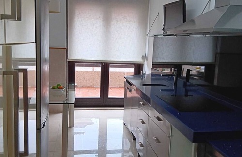 Ames Apartment | Fabulous 3-bedroom apartment, for 6 guests near Santiago de Compostela, Spain