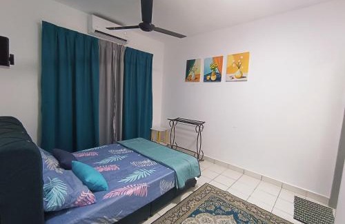 Bukit Serindit Apartment | Faeyz Homestay Seri Serindit
