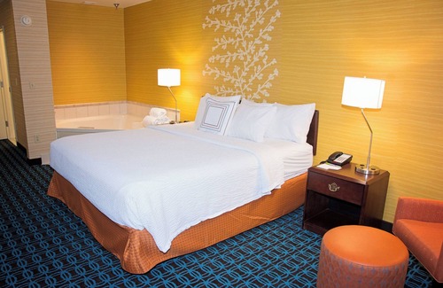 Butler Hotel | Fairfield Inn & Suites by Marriott Butler