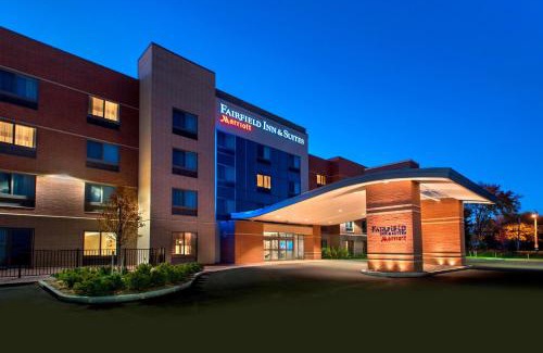 East Syracuse Hotel | Fairfield Inn & Suites by Marriott Syracuse Carrier Circle