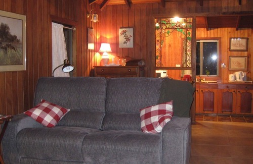 Seelands Bed & Breakfast | Fairlight Cottage country retreat