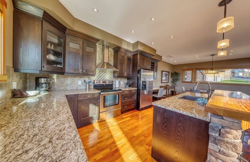 East Kootenay Apartment | Fairmont Creek Property Rentals The Residences