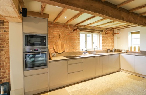 Moreton Cottage | Fairoaks Barns