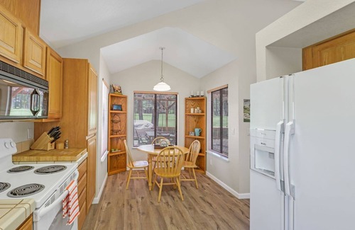 Plumas Eureka Estates House | Fairway, Fishing, Friends - 121 Cottonwood Drive