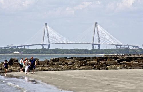 Mount Pleasant House | Falling Moss