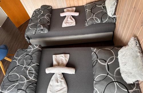 Loehne Apartment | Familie Zimmer