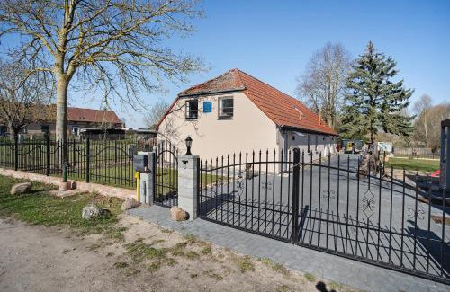 Schmatzin Apartment | Familienfreundliche Alpakafarm