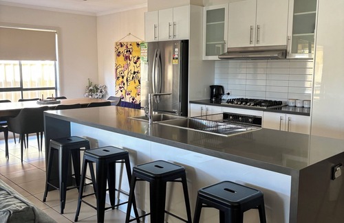 Mildura House | Family and pet friendly