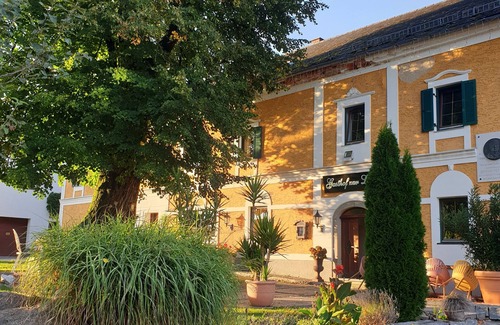 Natternbach Apartment | Family apartment "Starry sky"