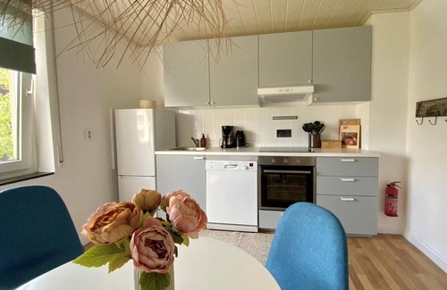 Ludwigshafen-Friesenheim Apartment | Family-friendly home with WIFI/Netflix and parking close to BASF