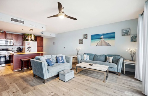 Panama City Beach Condo | Family Friendly 6th floor1Bedroom+bunks High chair.Crib.Beach Chairs and towels