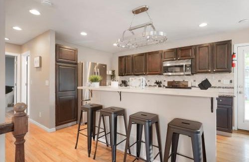 Arvada Plaza Area House | Family-friendly 5br W Patio & Games
