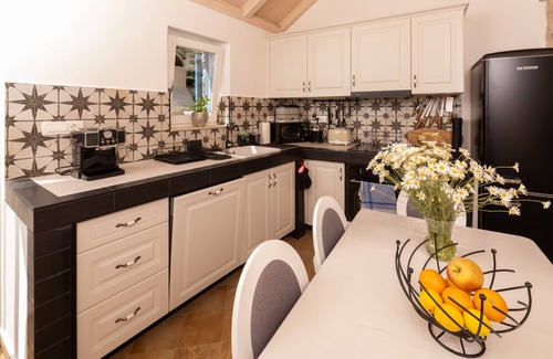 Zarace House | Family friendly house with a swimming pool Cove Zaraće (Dubovica), Hvar (K-23502)