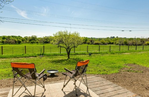 Lander House | Family-Friendly Lander Home Rental Yard, Patio!