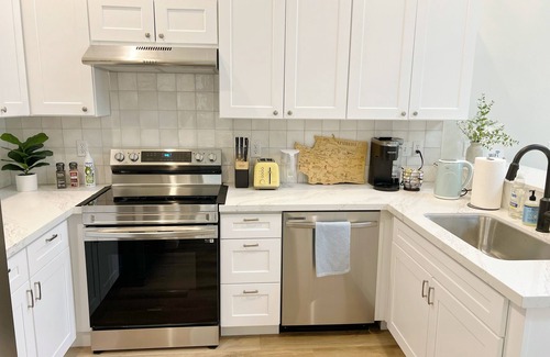 Everett House | Family-Friendly Retreat in Marysville