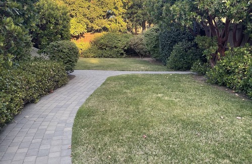 Montecito House | Family Friendly with AC and only 5 minutes to the beach!