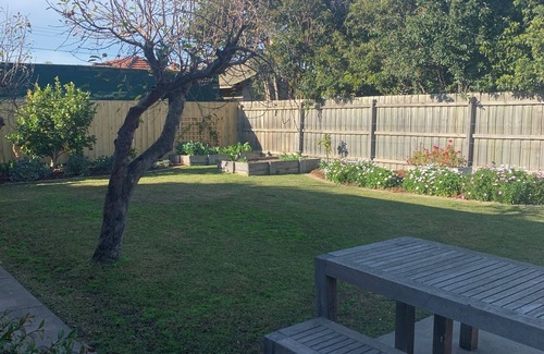 Yarraville House | Family friendly Yarraville