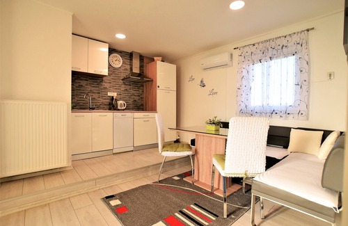 Otocac Apartment | Family friendy apartment near the river and mountains