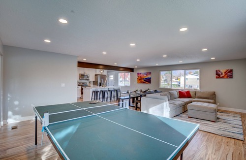 American Fork House | Family Fun | Hot Tub, Game Room, Pickleball – Sleeps 8