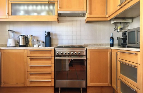 Charneca Villa | Family Home 5min away from Guincho Beach