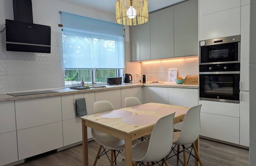 Paco Branco Villa | Family house 5 minutes from Faro, with backyard | Casa Hortelã Laranja