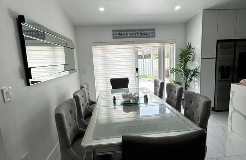 Miami Gardens House | Family Paradise has entertainment for everyone in the property it's cozy & fun!