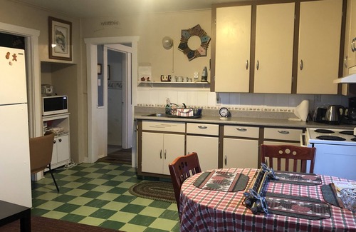 Northwest Cove House | Family Retreat at Ocean Front Get-Away