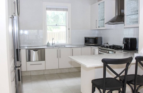 East Tamworth House | Family Retreat East Tamworth