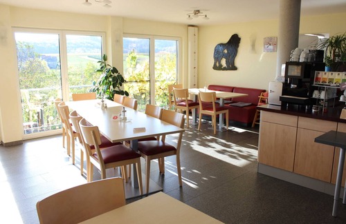 Lehrensteinsfeld Apartment | Family room - Guesthouse Zum Wolffenturm