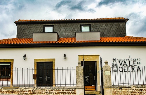 Gois Cottage | Family Room in Góis in a Quiet Rural Setting