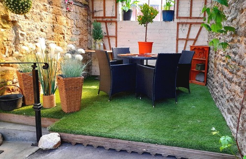 Snainton Cottage | family run holiday cottage, family and pet friendly, free off road parking