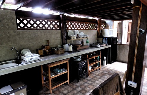 Hang Dong Cottage | Family Size Rice Barn