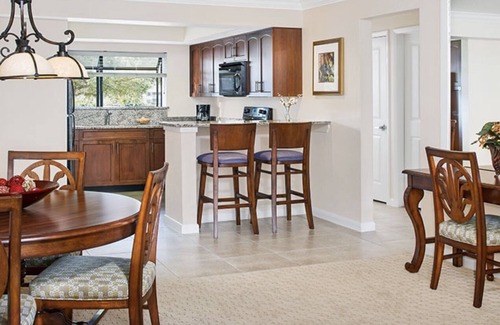 Florida Central Atlantic Coast Condo | Family sized 2/2 - 10 Minutes from Orlando’s Popular Theme Parks