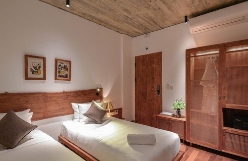 Dich Vong House | Family Suite in 22Land Residence