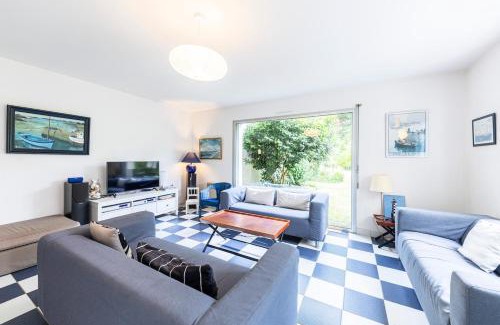Ile-Tudy House | Family vacation home 100 m from beach - Ty For Tous