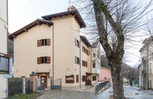 Fano Adriano Hostel | Fanesia coliving