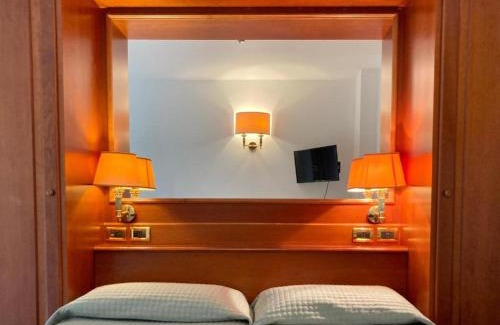 Colonnata Hotel | Fantastic Garden - Firenze Nord