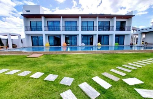 Cha-am Resort | Far Beach House, Cha-am