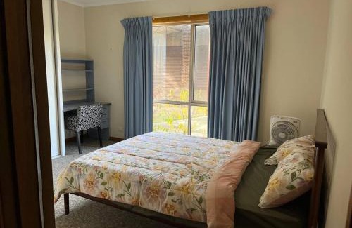 Brown Hill House | Farm-stay delight