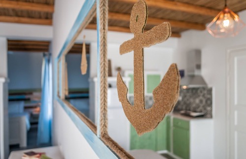 Milos House | Faros Apartments