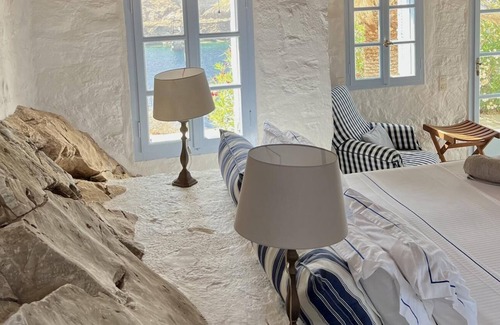 Serifos House | Faros Villa Guest House